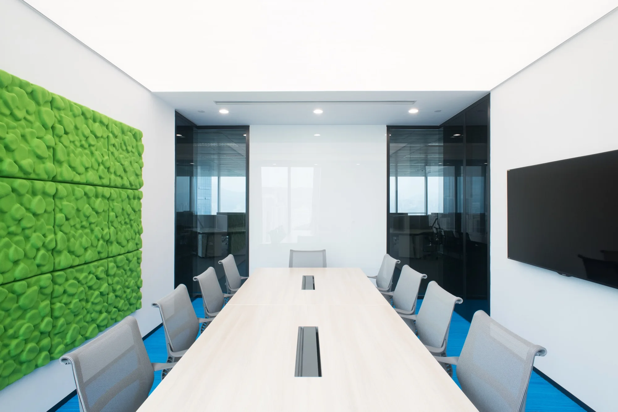 Sophisticated Meeting Space