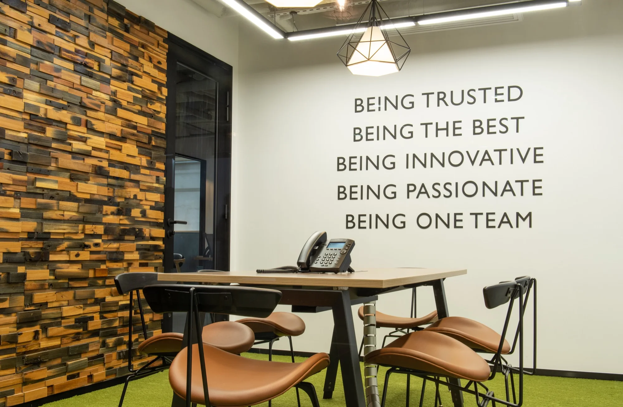 Interconnected Meeting Room