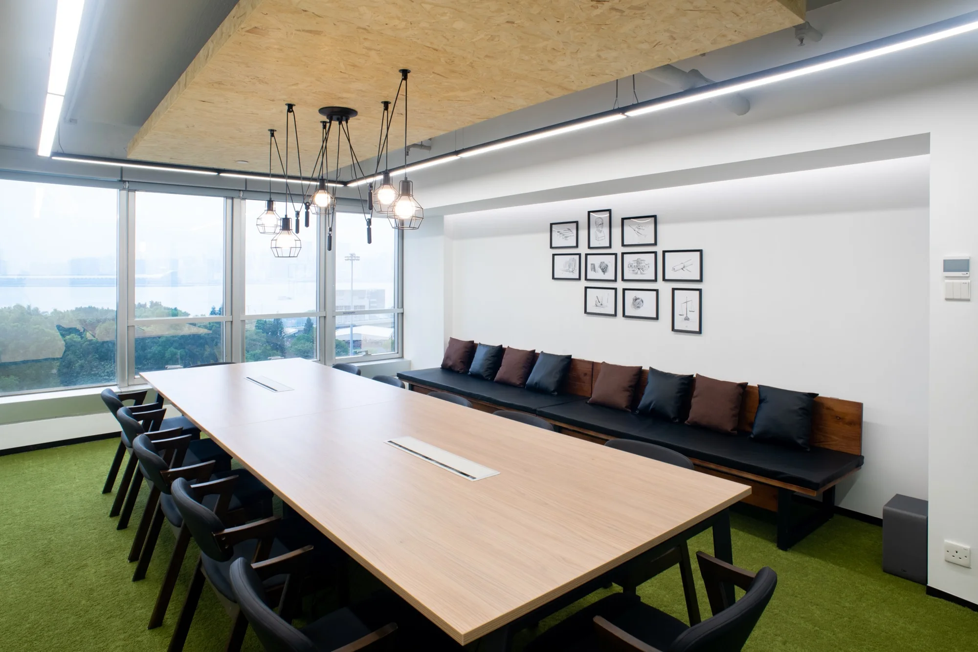 Hospitality-feel Boardroom