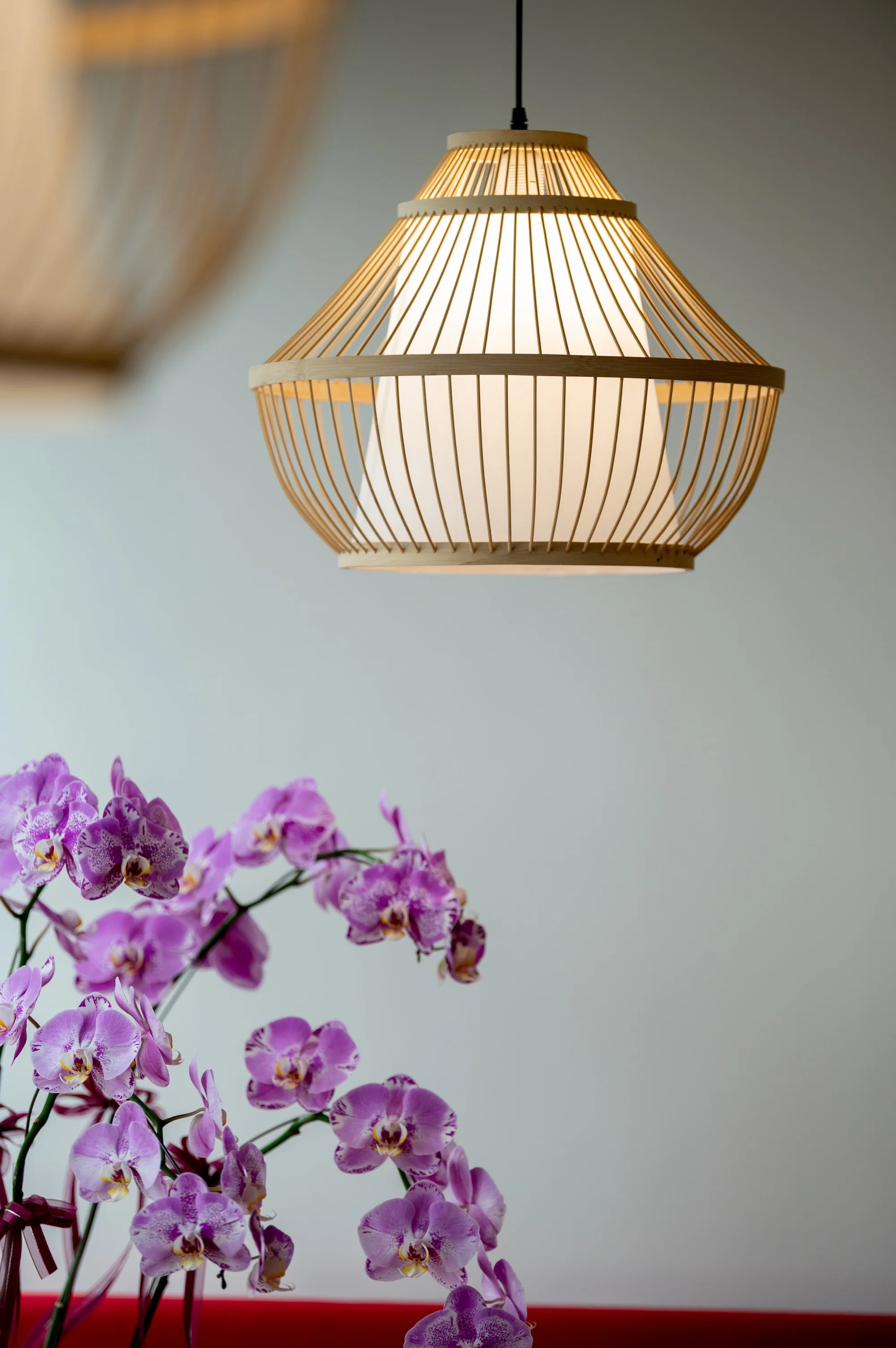 Calming feature lighting...