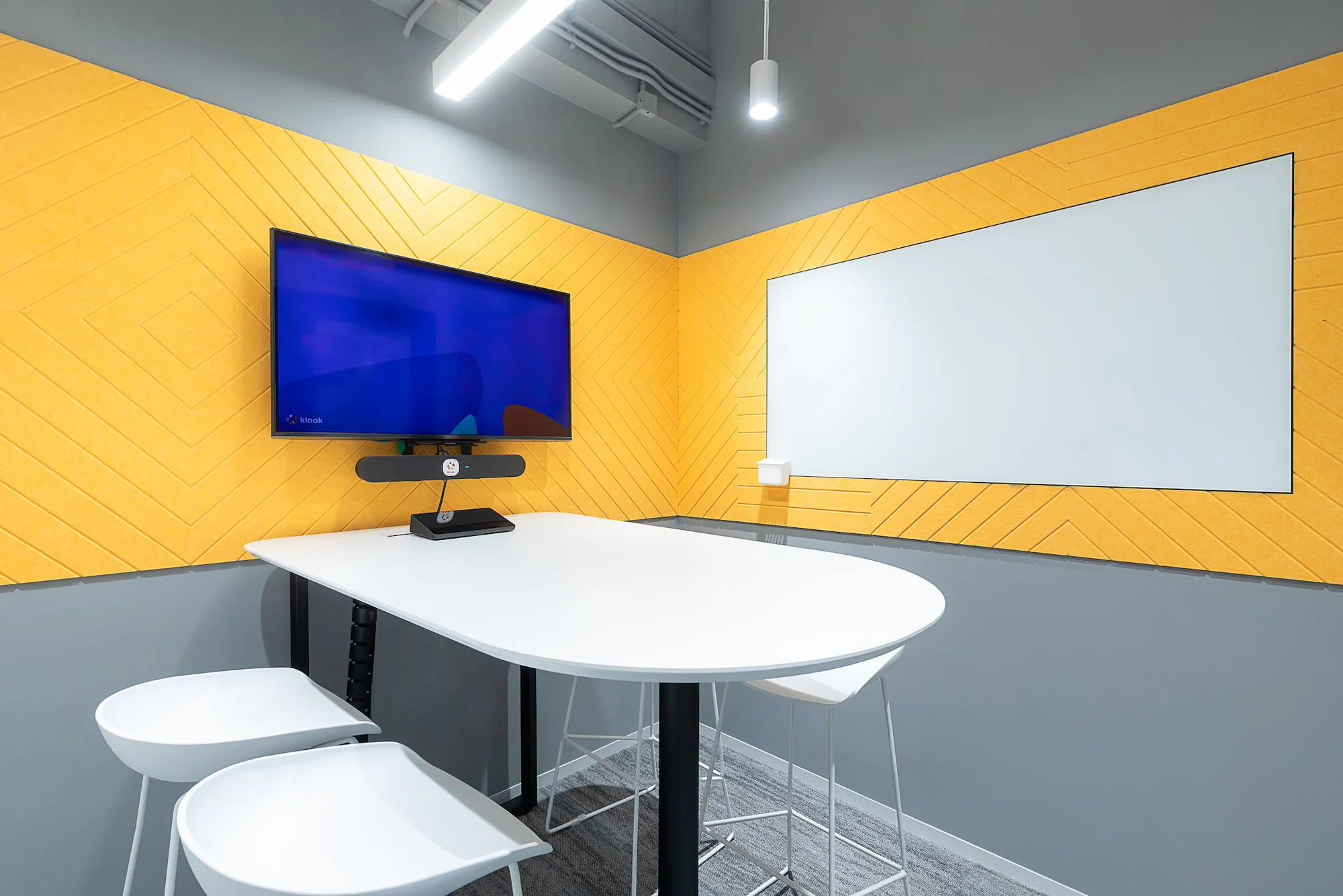Huddle Room